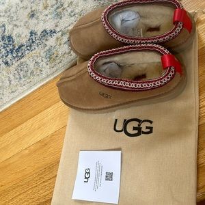 Ugg (knockoff) Kids Tasman size 2